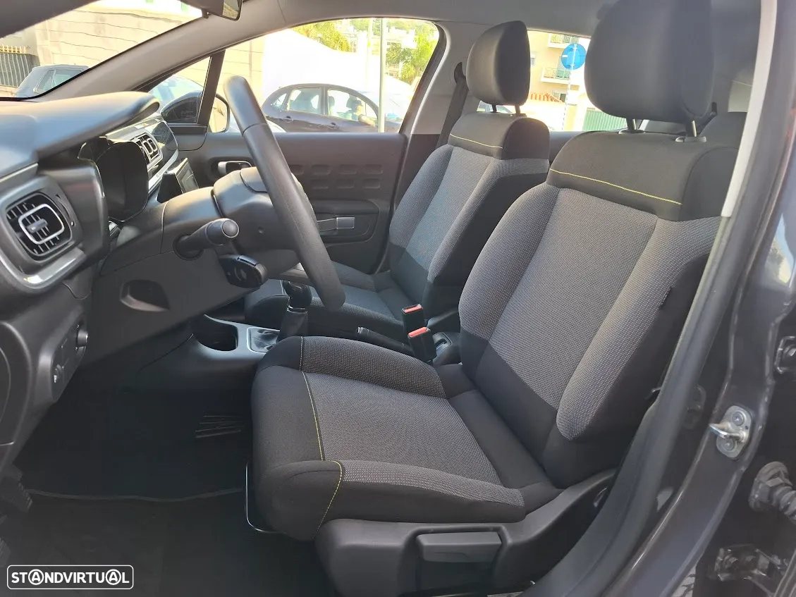 Citroën C3 1.2 PureTech Shine - 28