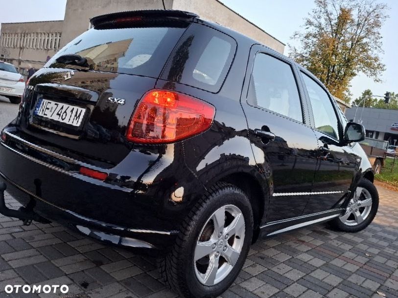 Suzuki SX4 - 5