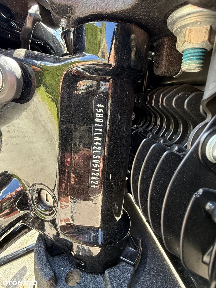 Harley-Davidson Dyna Fat Bob - 14