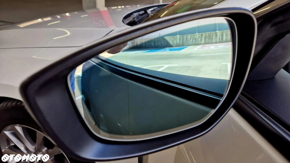 Mazda 3 - 15