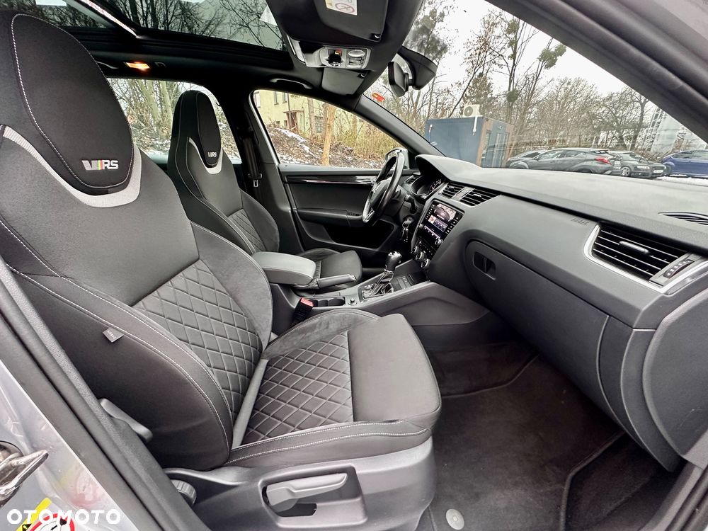 Skoda Octavia 2.0 TDI (Green tec) DSG RS - 17
