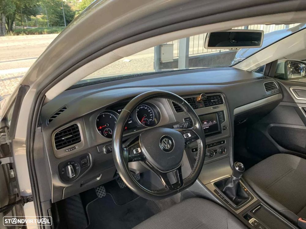 VW Golf Variant 1.6 TDi GPS Edition - 8