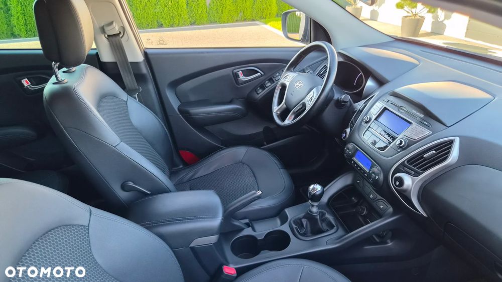 Hyundai ix35 2.0 CRDi Premium 2WD - 10