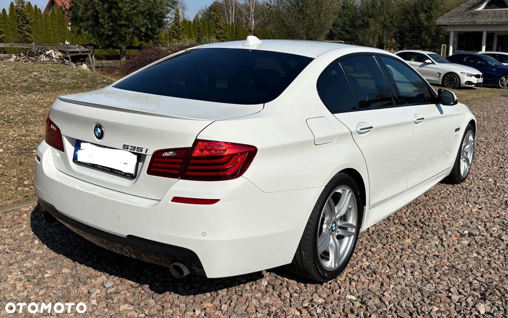 BMW Seria 5 535i Sport-Aut - 4