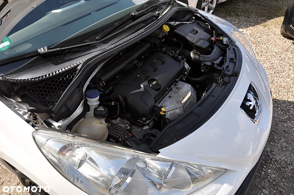 Peugeot 207 95 VTi Urban Move - 26