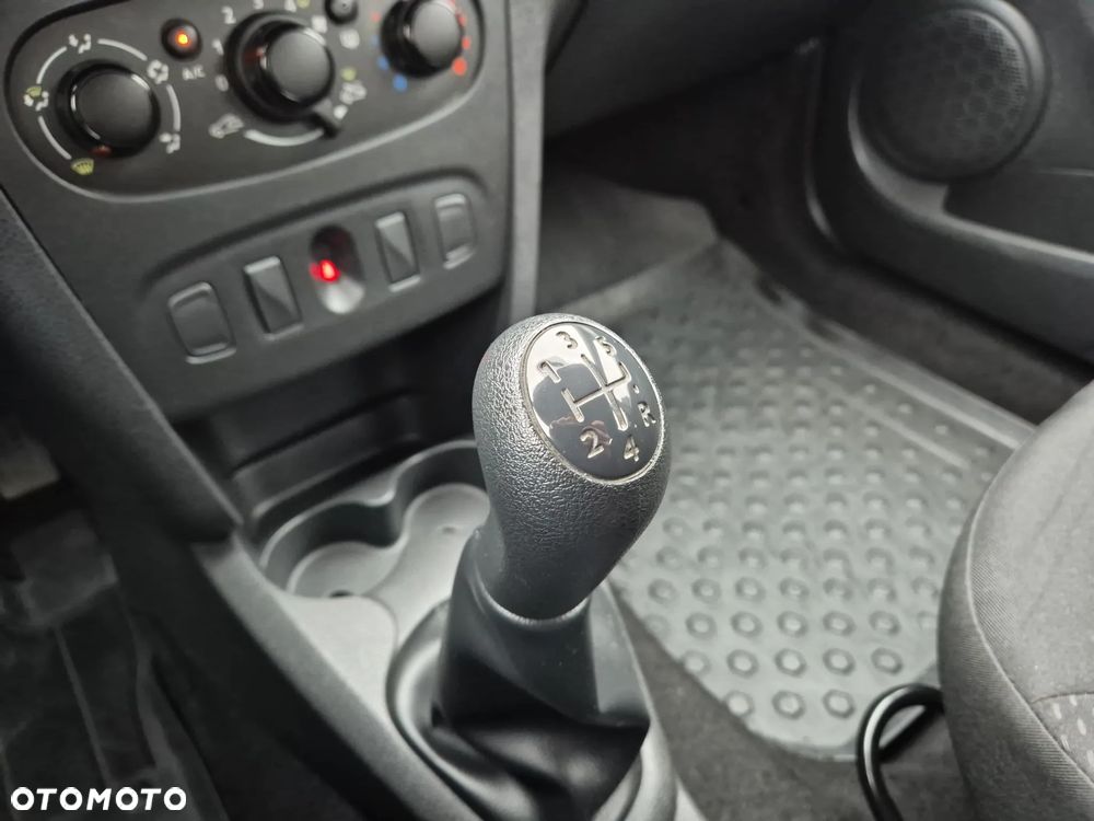 Dacia Logan 1.0 SCe Open - 15