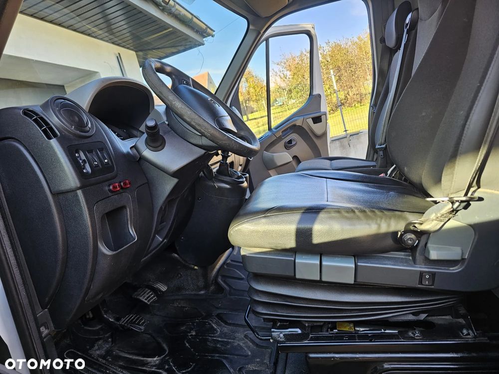 Renault Master - 20