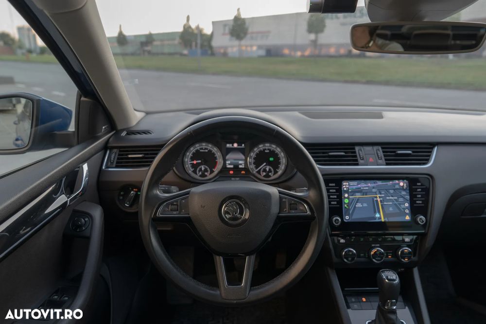 Skoda Octavia 2.0 TDI 4X4 DSG L&K - 26