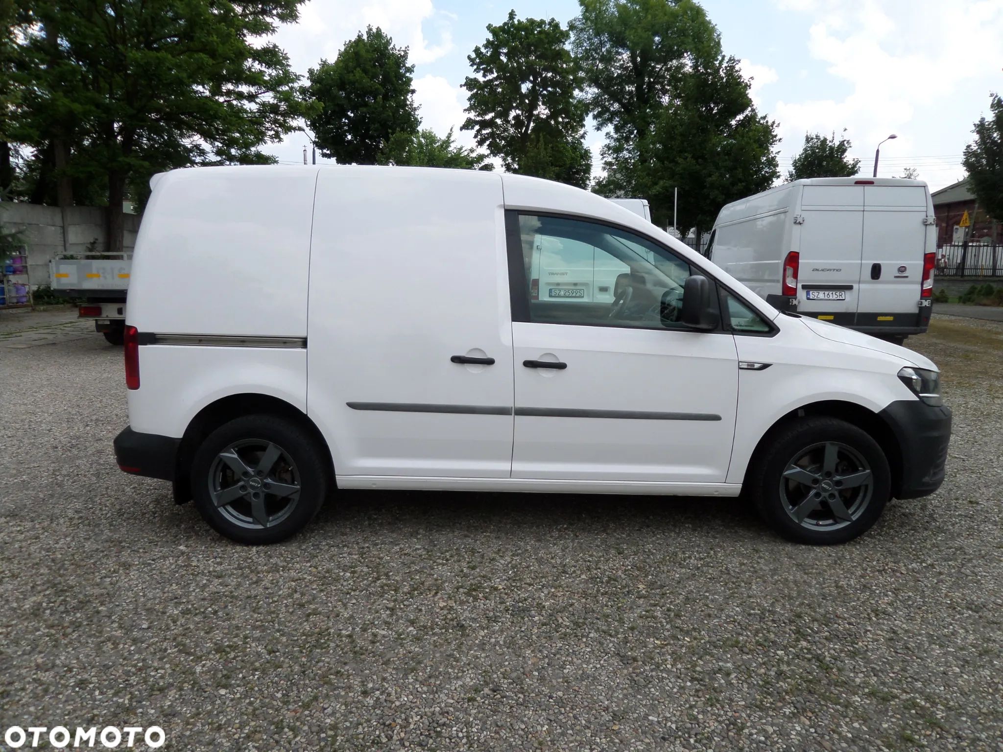 Volkswagen CADDY - 1