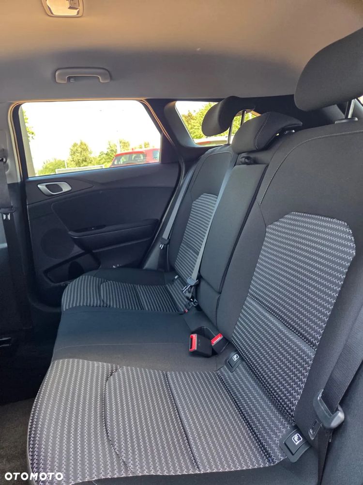 Kia Ceed 1.5 T-GDI Tribute - 11