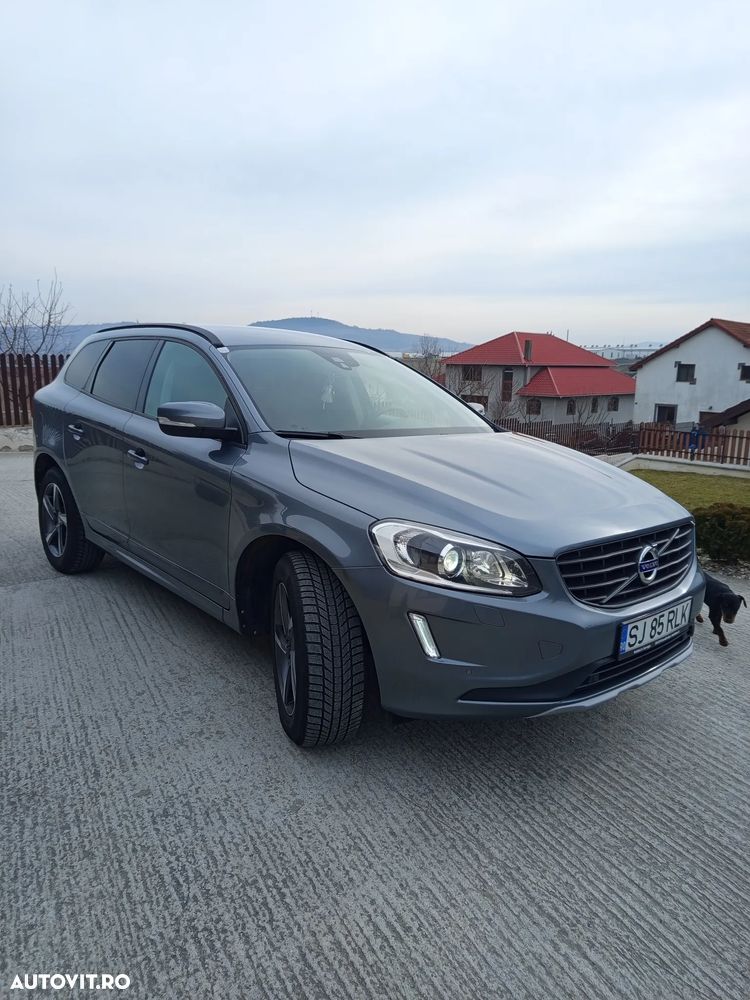 Volvo XC 60 D4 AWD Geartronic Momentum - 3