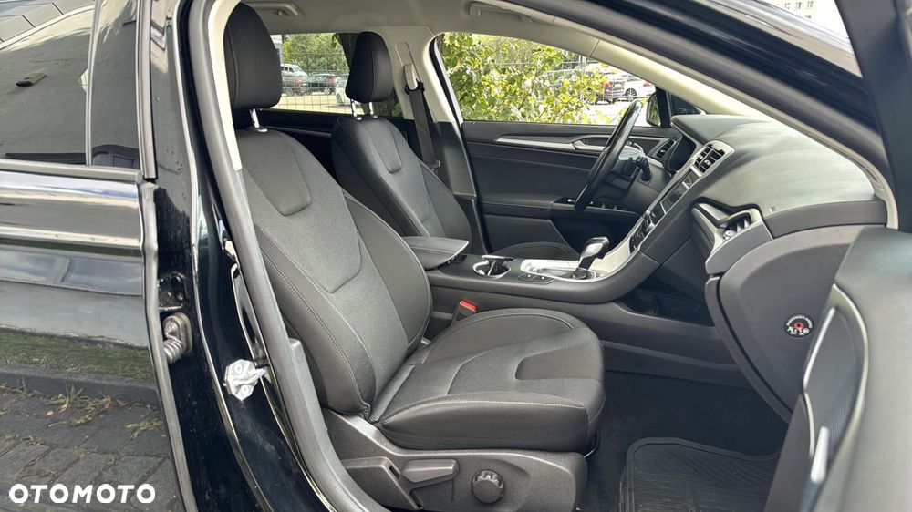 Ford Mondeo 2.0 TDCi Titanium PowerShift - 21