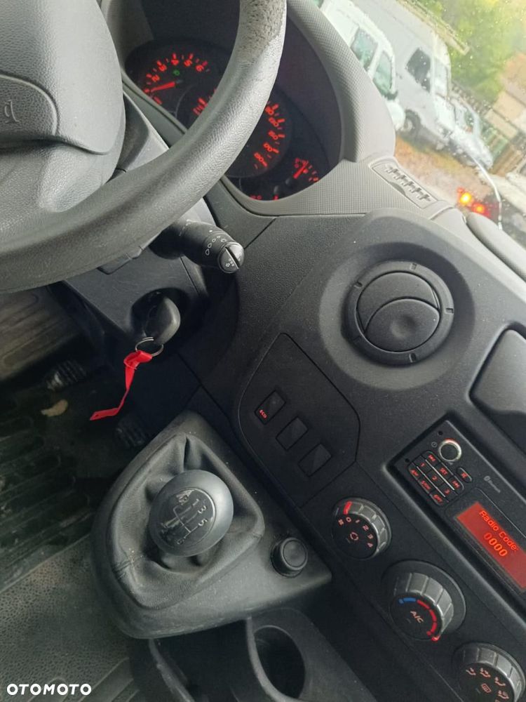 Renault Master - 10