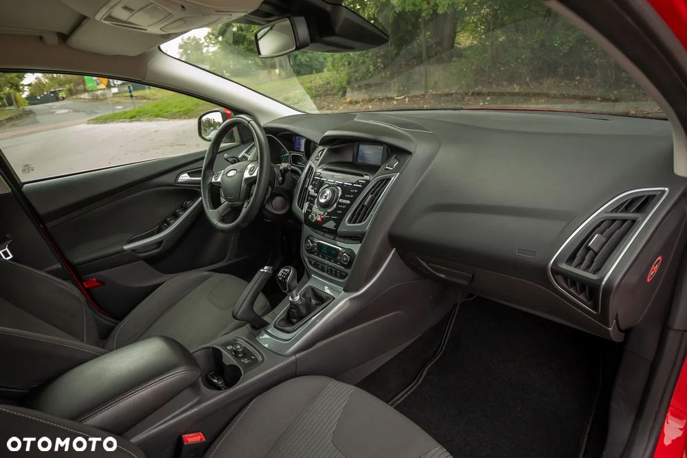 Ford Focus 1.6 EcoBoost Start-Stopp-System Titanium - 21