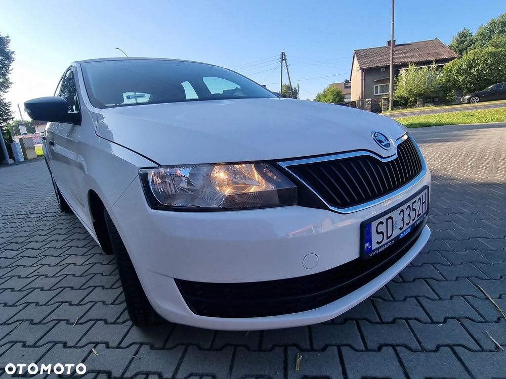 Skoda RAPID 1.2 TSI Ambition - 19