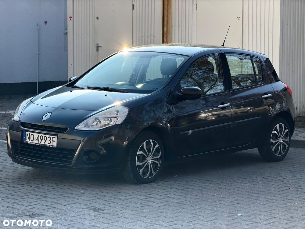 Renault Clio 1.2 16V Alize Euro5 - 1