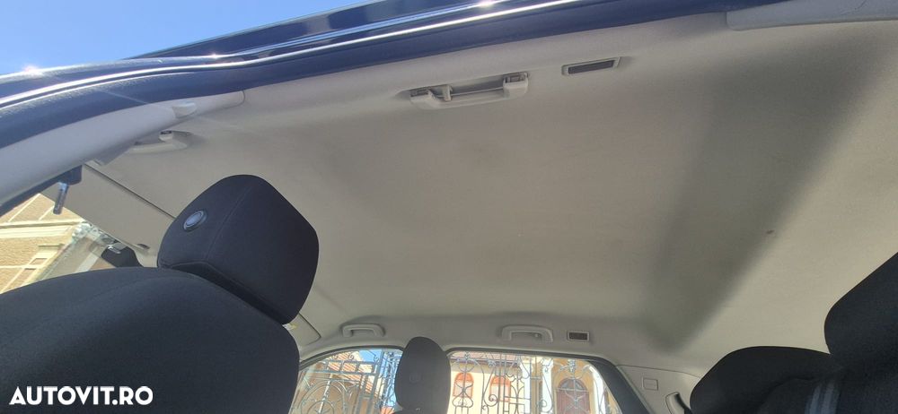 Land Rover Discovery Sport - 13