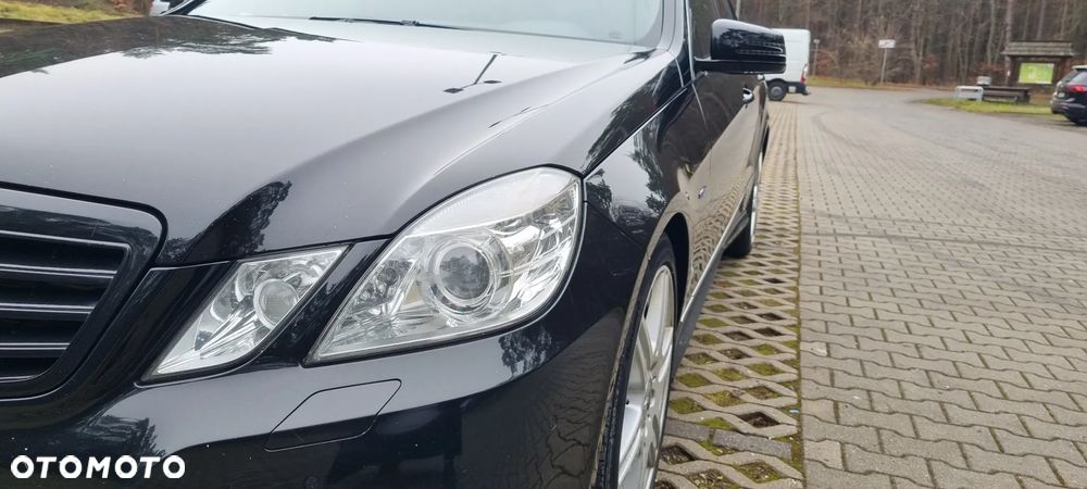 Mercedes-Benz Klasa E 350 CDI 4-Matic BlueEff Avantgarde - 9