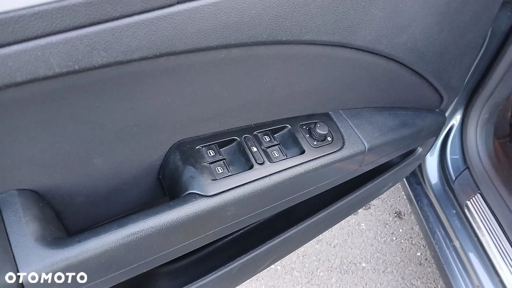 Skoda Superb 1.6 TDI GreenLine - 21