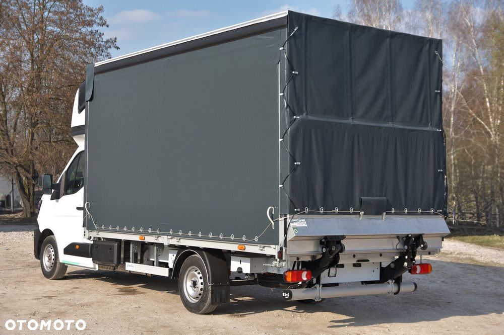 Renault Master 2.0 170KM Zabudowa 9EP Międzynarodówka Kurnik Winda BAR - 5