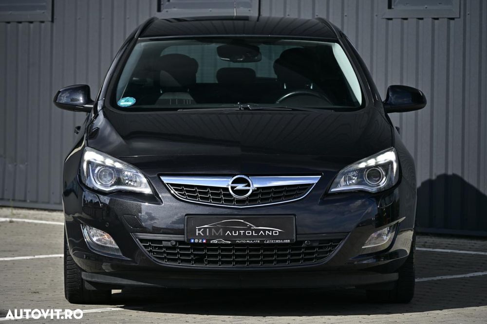 Opel Astra 2.0 CDTI DPF 150 Jahre - 4