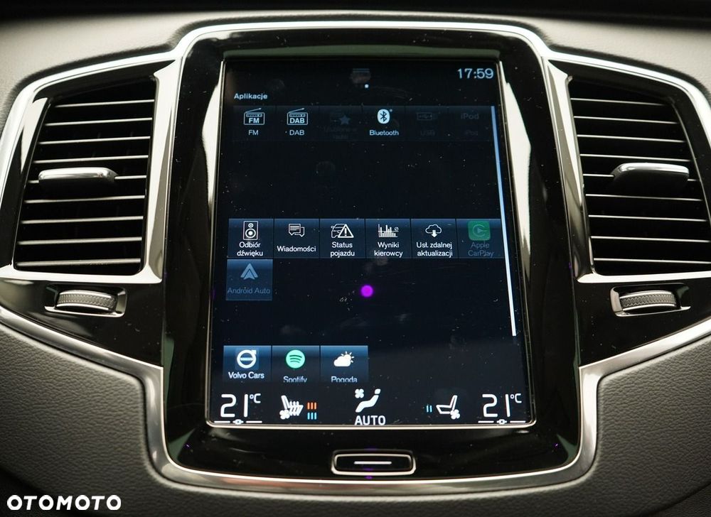 Volvo XC 90 - 29