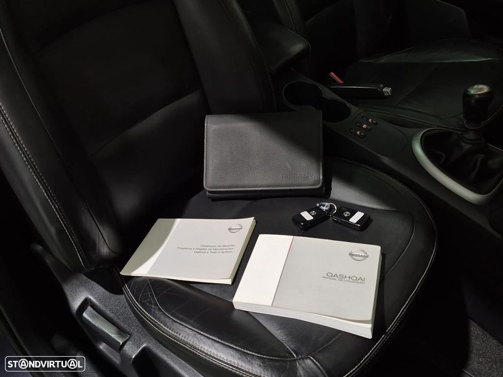 Nissan Qashqai 1.5 dCi Tekna Premium Pele Preta 17 - 31