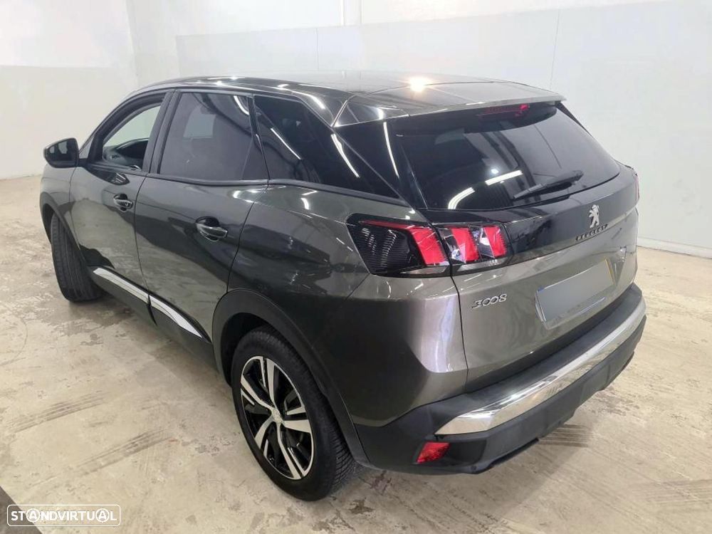 Peugeot 3008 1.5 BlueHDi Allure - 4