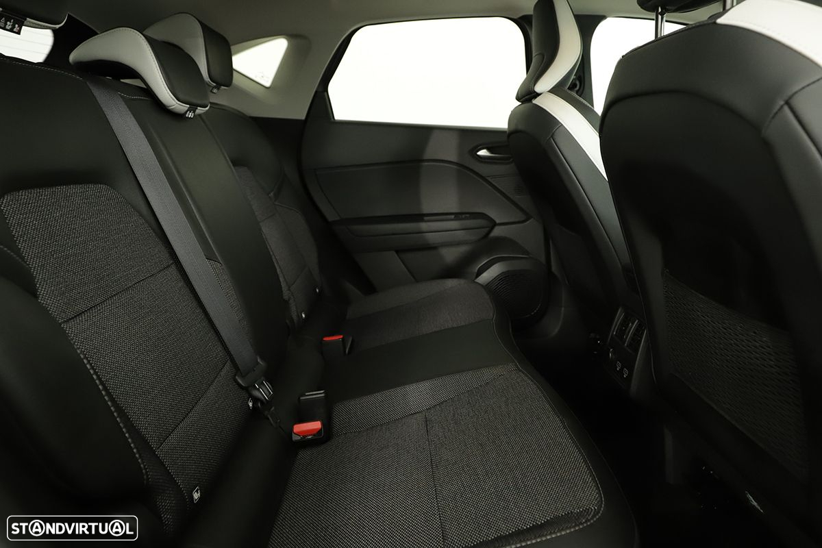 Renault Captur 1.0 TCe Techno Bi-Fuel - 24