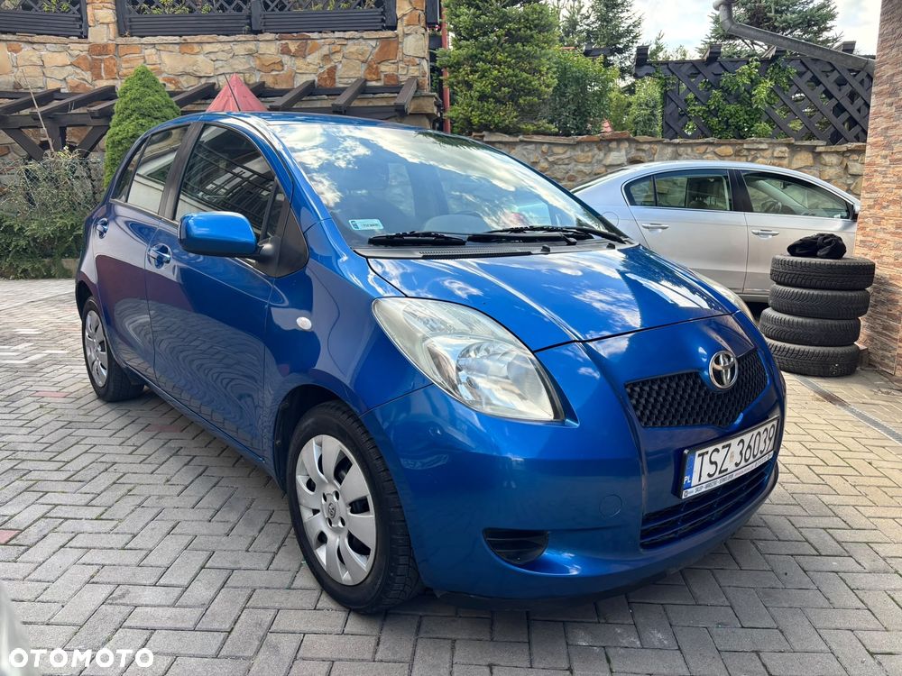 Toyota Yaris 1.3 Luna - 2