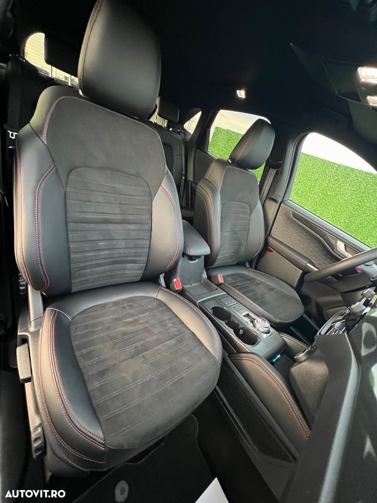 Ford Kuga 2.5 Duratec PHEV ST-LINE - 16