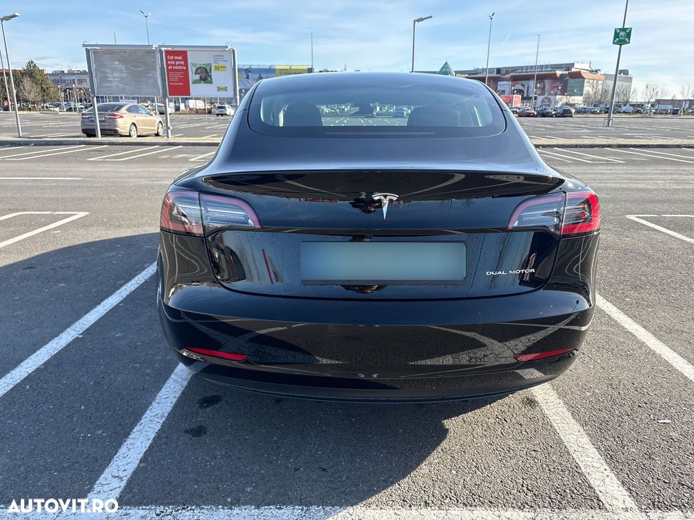 Tesla Model 3 Langstreckenbatterie Allradantrieb Dual Motor - 4