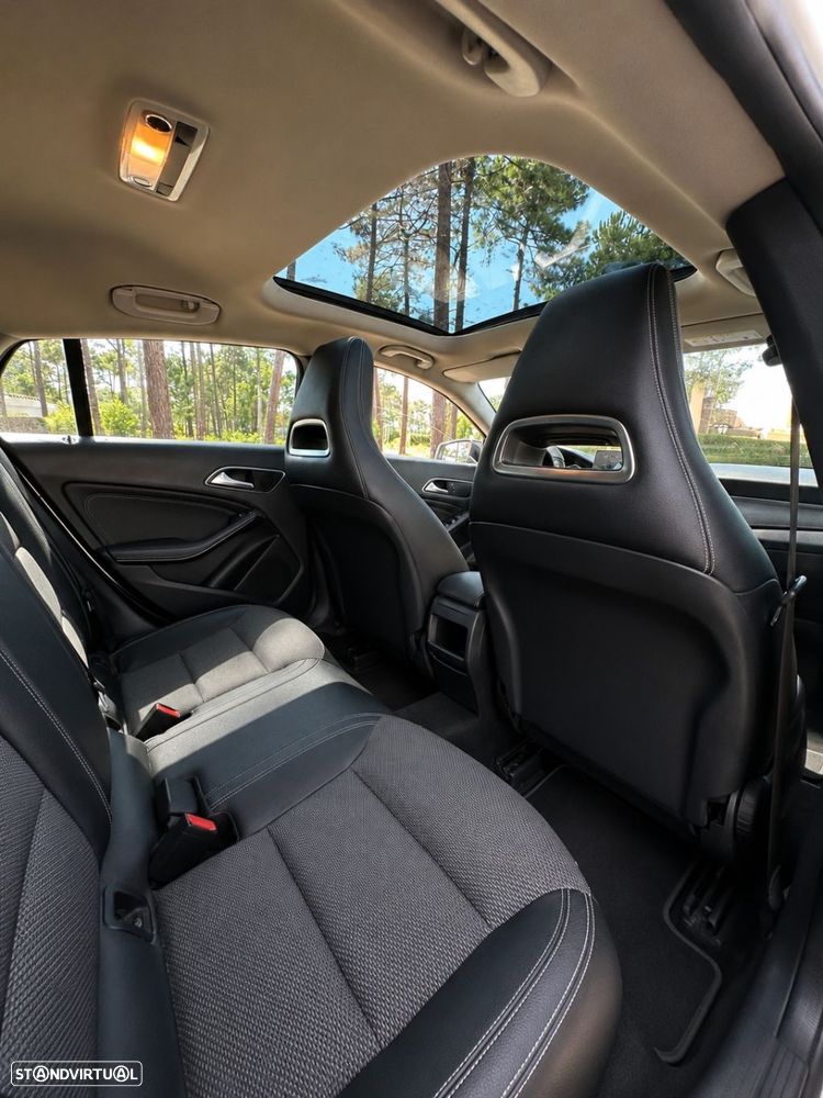 Mercedes-Benz CLA 200 - 15