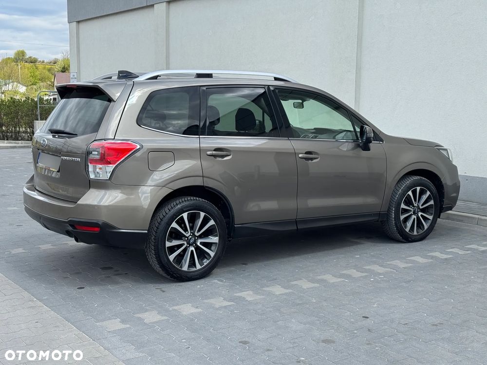 Subaru Forester 2.0 i Platinum (EyeSight) Lineartronic - 3