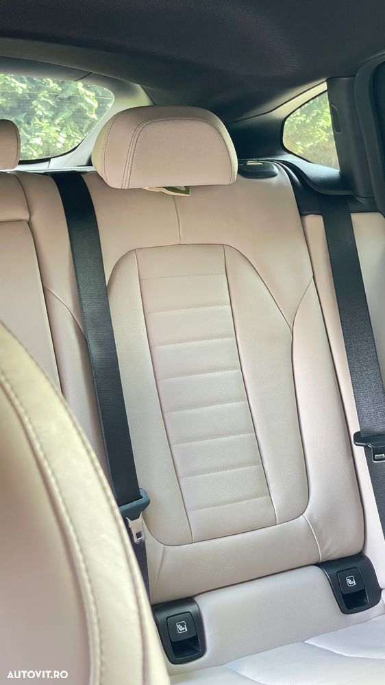 BMW X4 xDrive20i AT xLine - 25