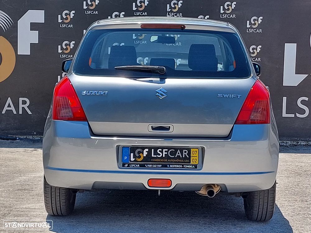 Suzuki Swift 1.3 DDiS GLX - 4