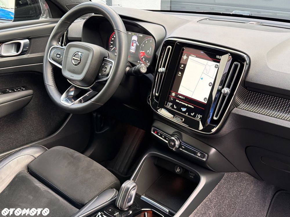 Volvo XC 40 T3 Geartronic RDesign - 37