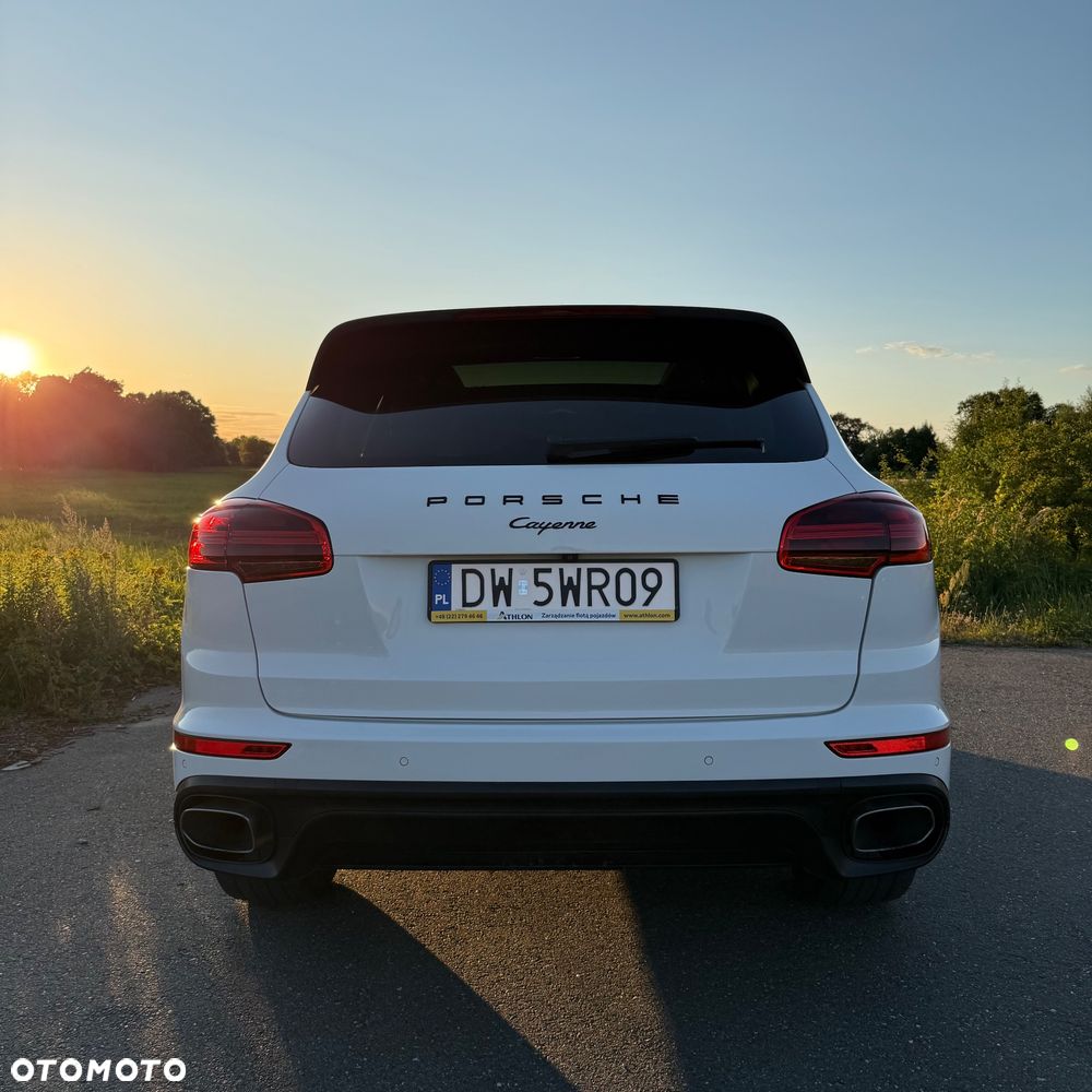 Porsche Cayenne - 3