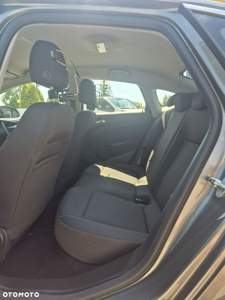 Opel Astra 1.4 T Business - 18