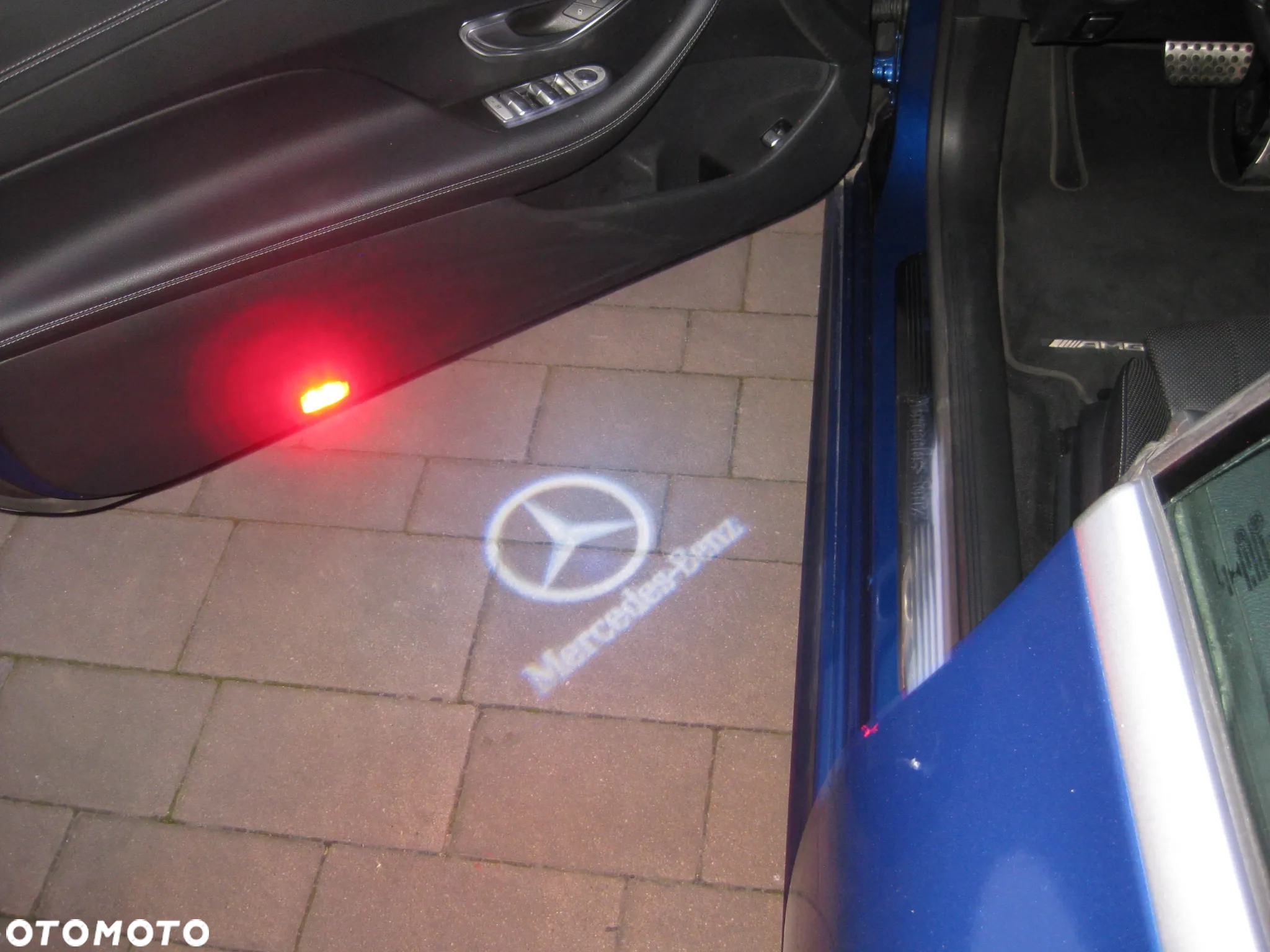 Mercedes-Benz Klasa E 200 Kabriolet 4-Matic 9G-TRONIC - 20