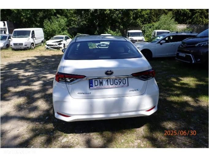 Toyota Corolla - 12
