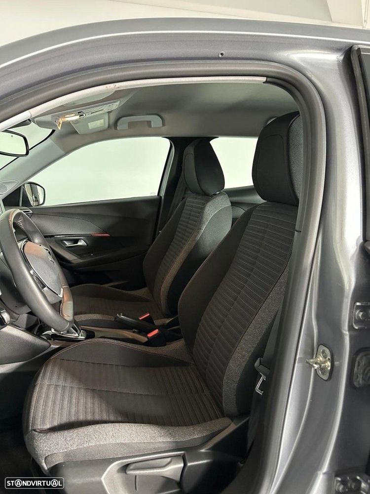 Peugeot 2008 1.2 PureTech Active Pack EAT8 - 11