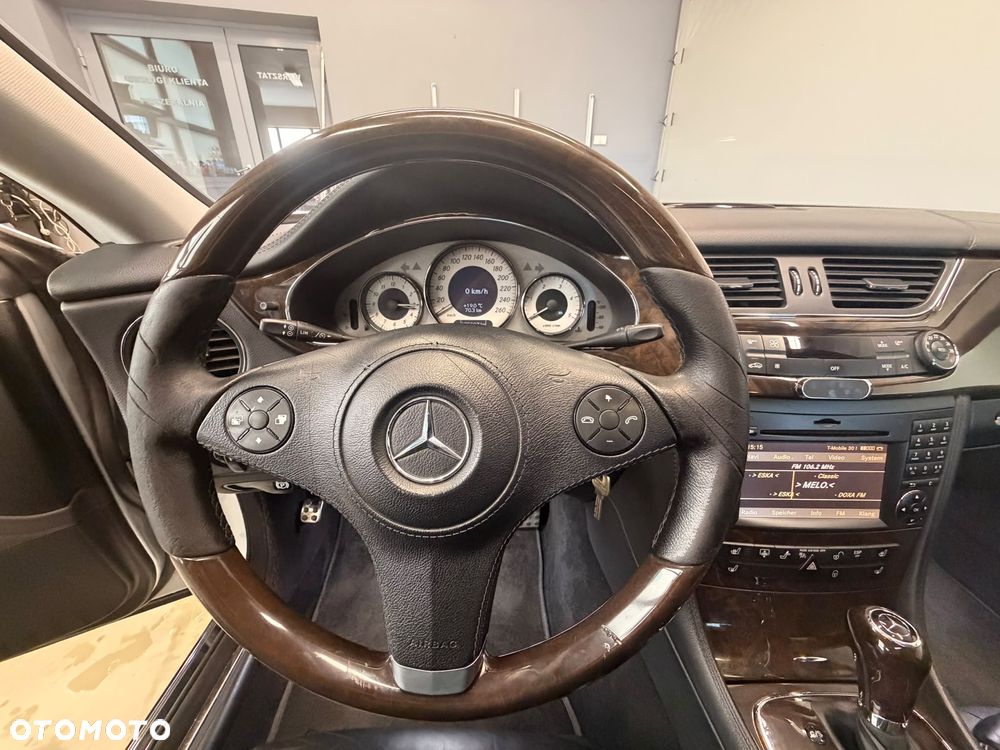 Mercedes-Benz CLS 320 CDI - 20