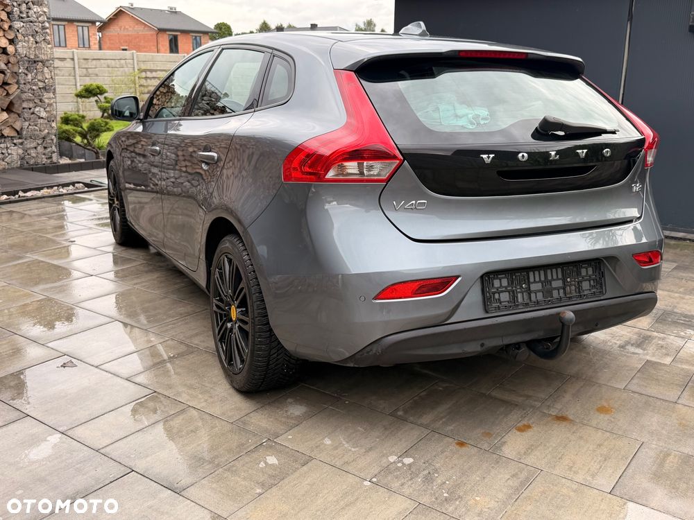 Volvo V40 - 10