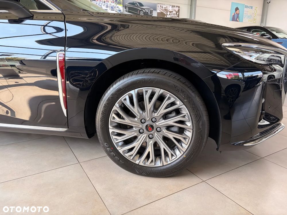 Hongqi H5 2.0T Deluxe - 4