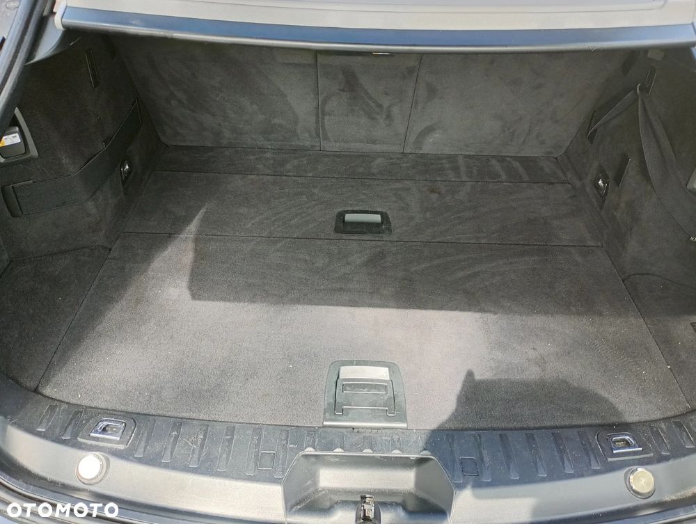 BMW Seria 5 535d - 24