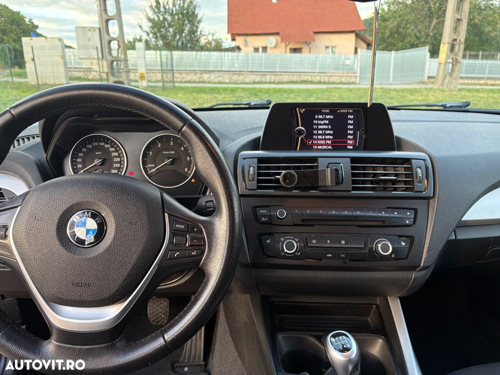 BMW Seria 1 120d - 10