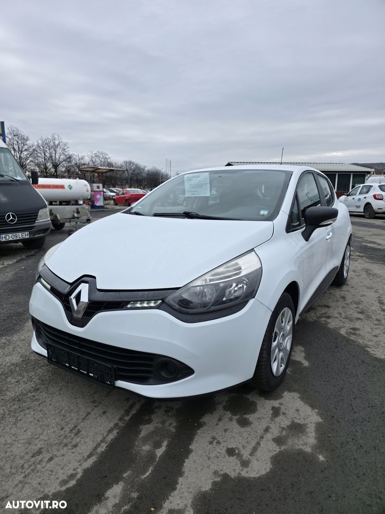 Renault Clio 1.2 16V 75 Dynamique - 3
