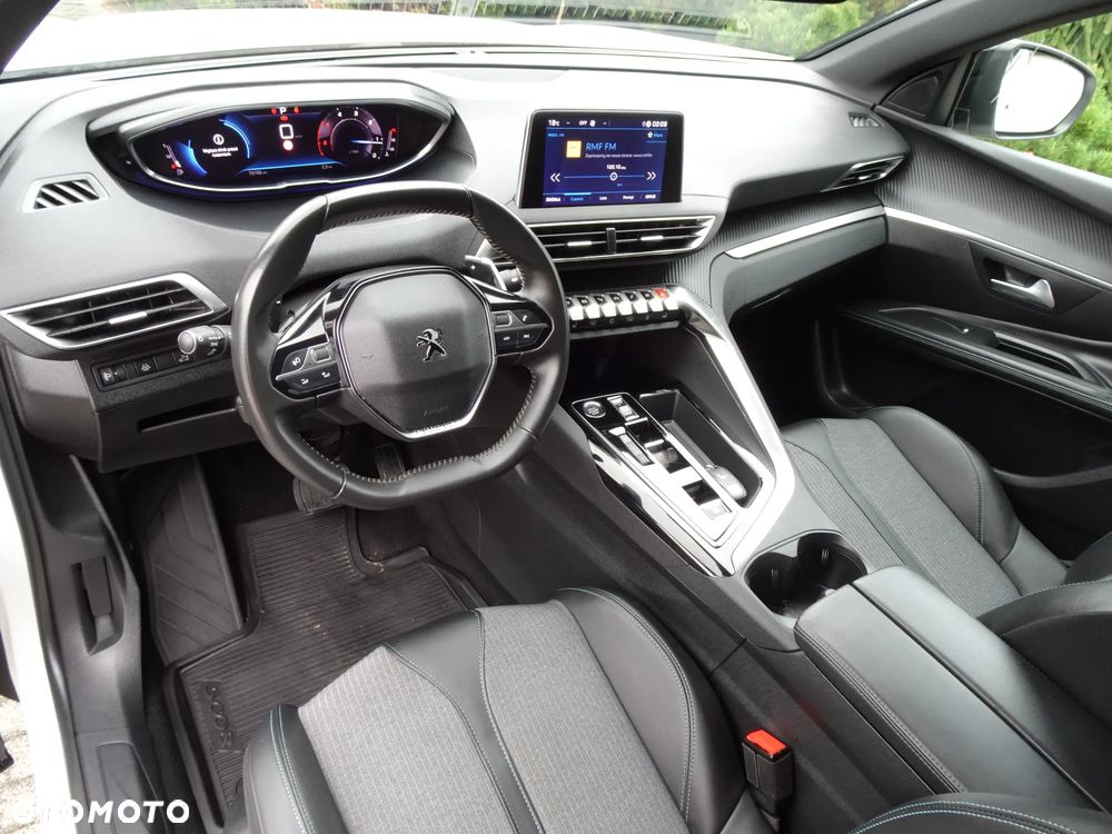 Peugeot 5008 1.5 BlueHDi Allure Pack S&S EAT8 - 23