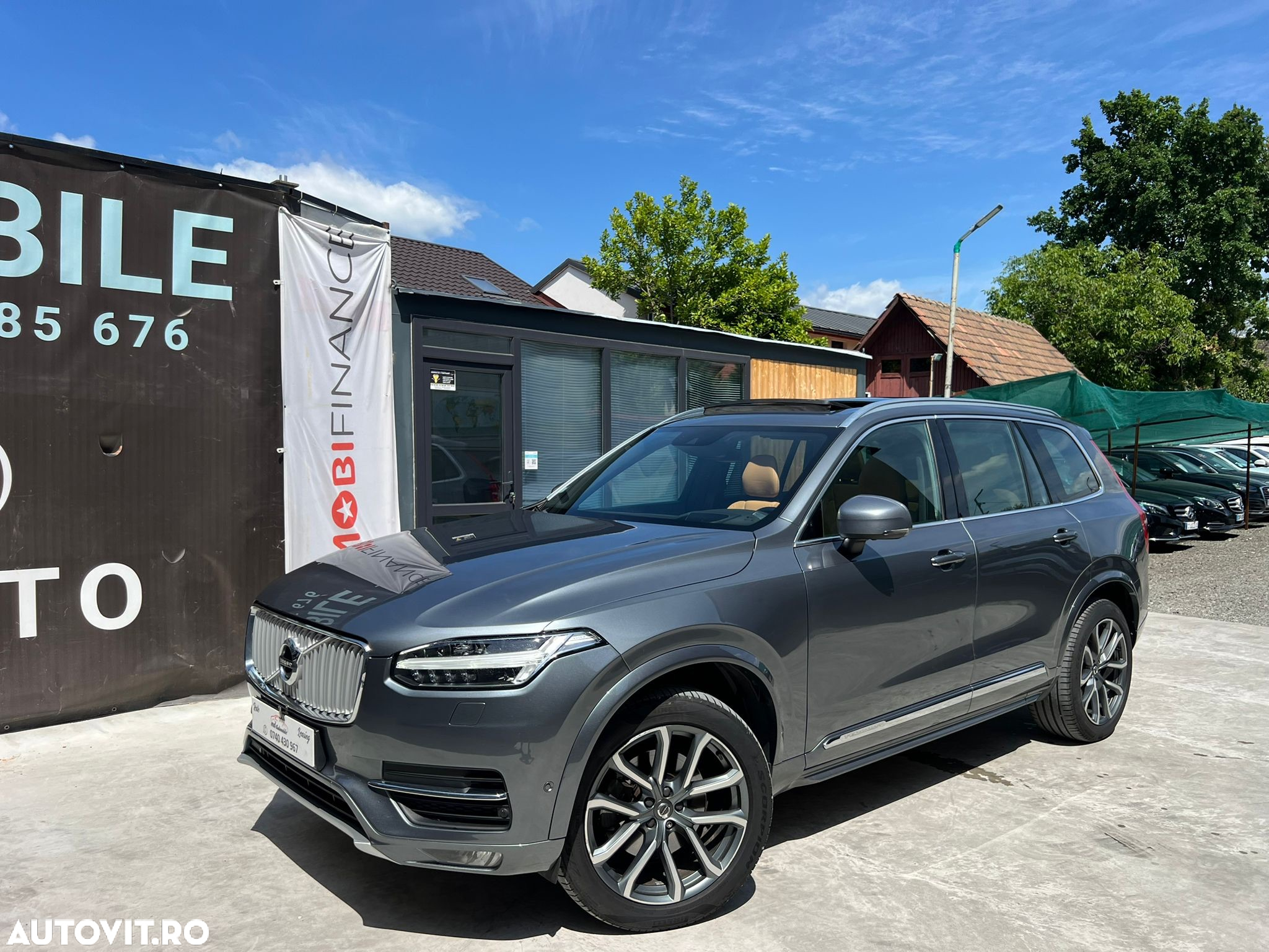Volvo XC 90 - 31